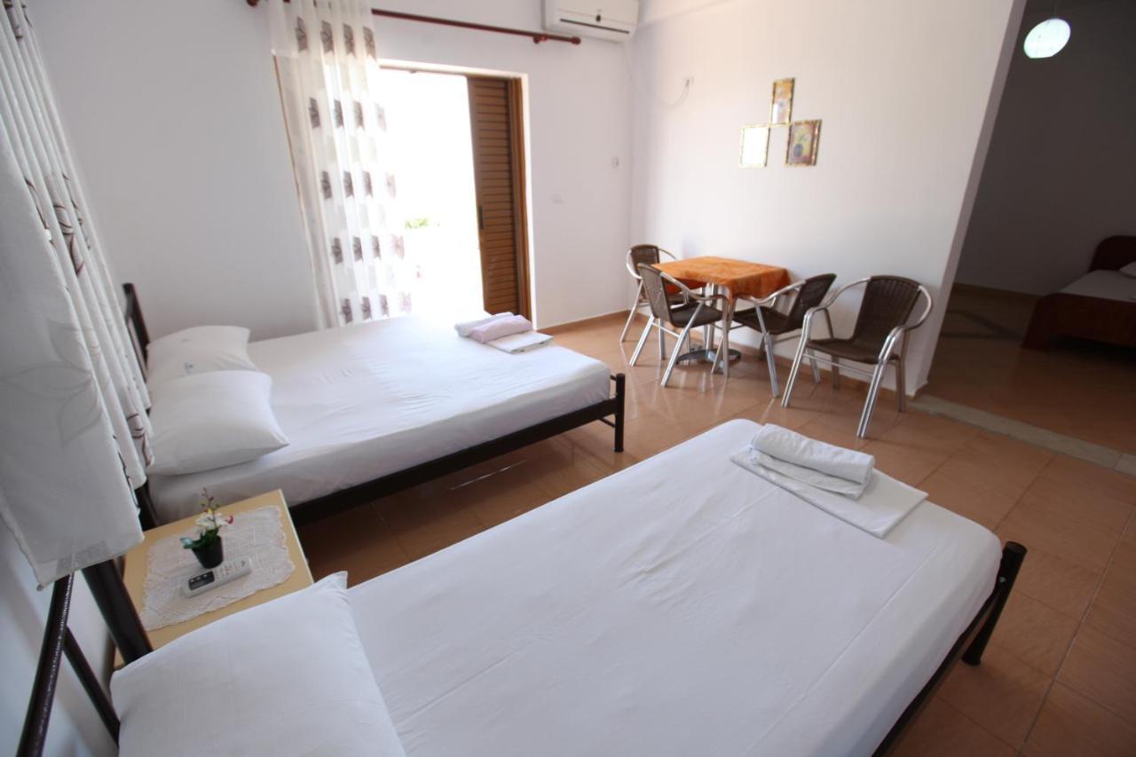 Hotel Lagjini Lukove Ngoại thất bức ảnh