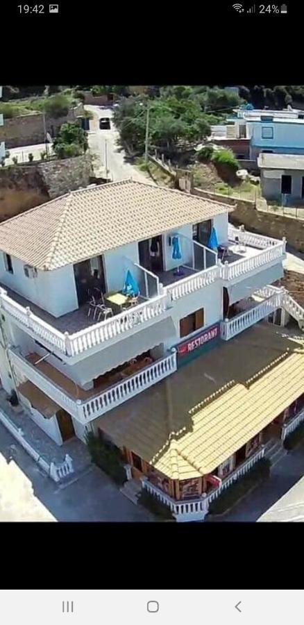 Hotel Lagjini Lukove Ngoại thất bức ảnh