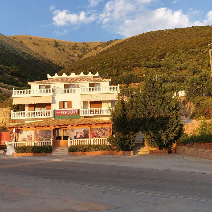 Hotel Lagjini Lukove Ngoại thất bức ảnh